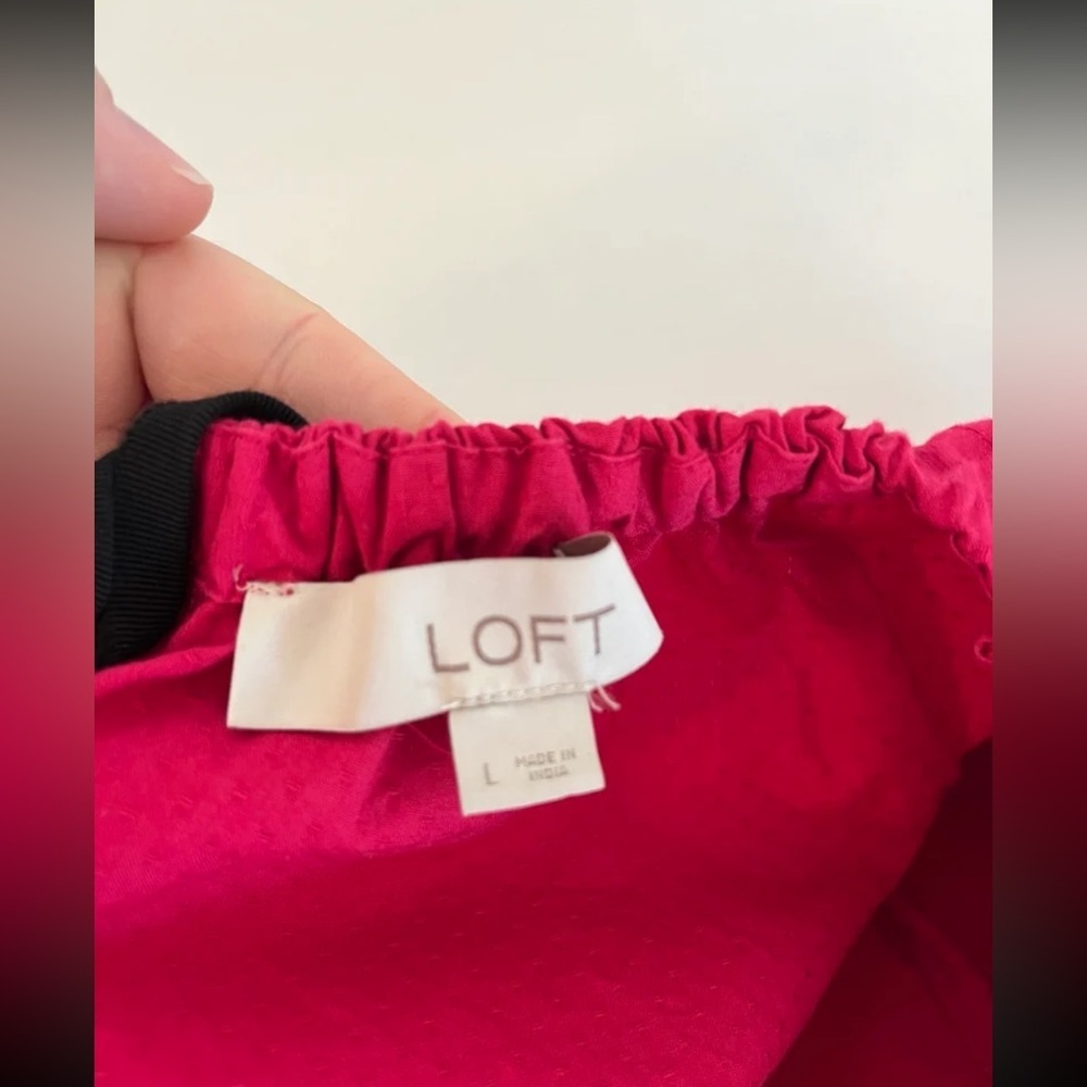 LOFT ruffle blouse - Picture 4 of 4